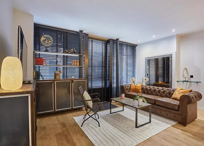 Appartement In The Center Of By Studioprestige